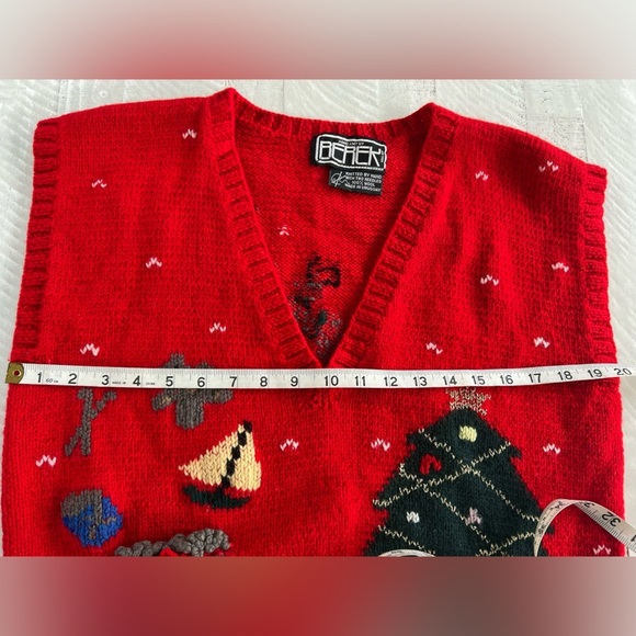 Rare Vintage BEREK 100% Wool Holiday Knitted
Christmas Sweater Vest Size Medium - Picture 5 of 14